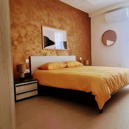 Coze, A Away From Apartman Santa Venera